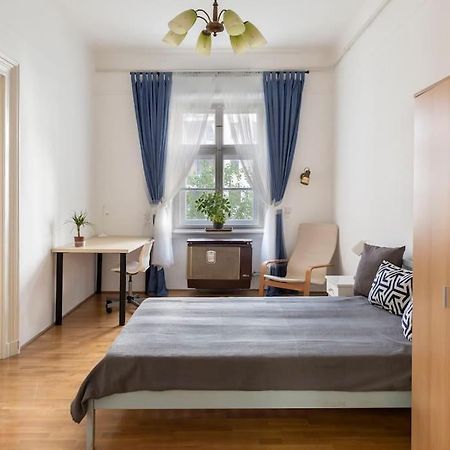 B333 Apartment - In The Heart Of The City Budapest Exteriör bild