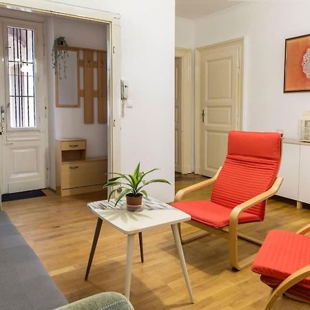 B333 Apartment - In The Heart Of The City Budapest Exteriör bild