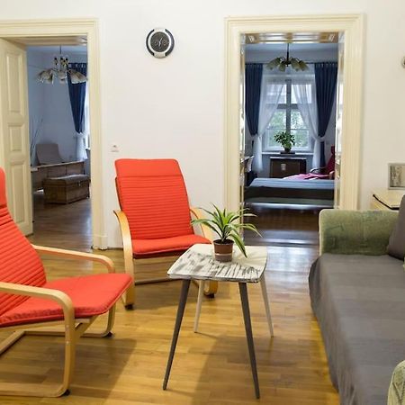 B333 Apartment - In The Heart Of The City Budapest Exteriör bild