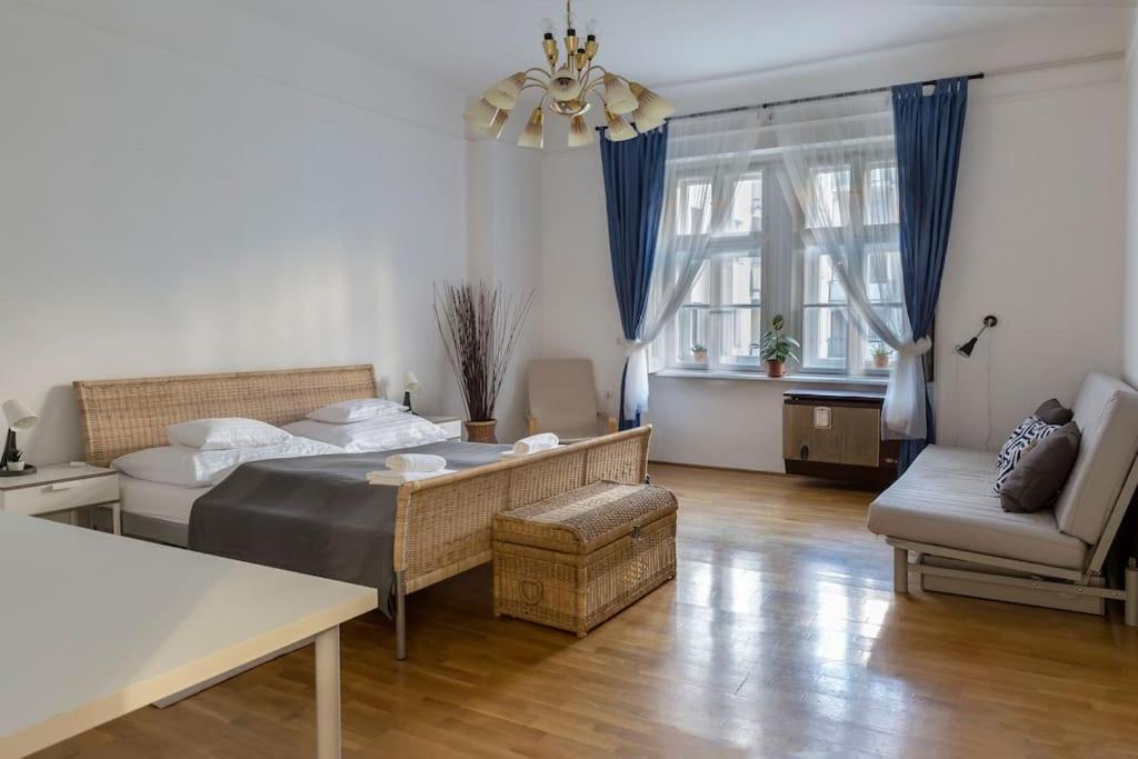 B333 Apartment - In The Heart Of The City Budapest Exteriör bild